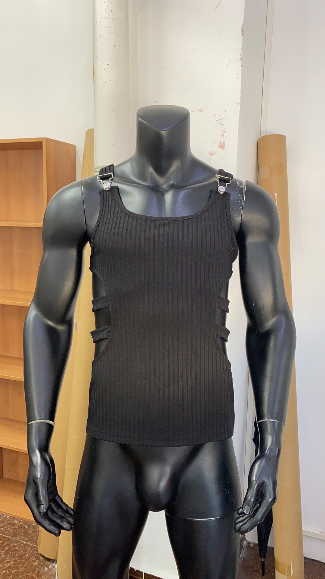 Hollow-out Solid Color Elastic Fitted Sleeveless Vest for Men ndash; Streetwear Sporty Casual Workwear-Inspired Top