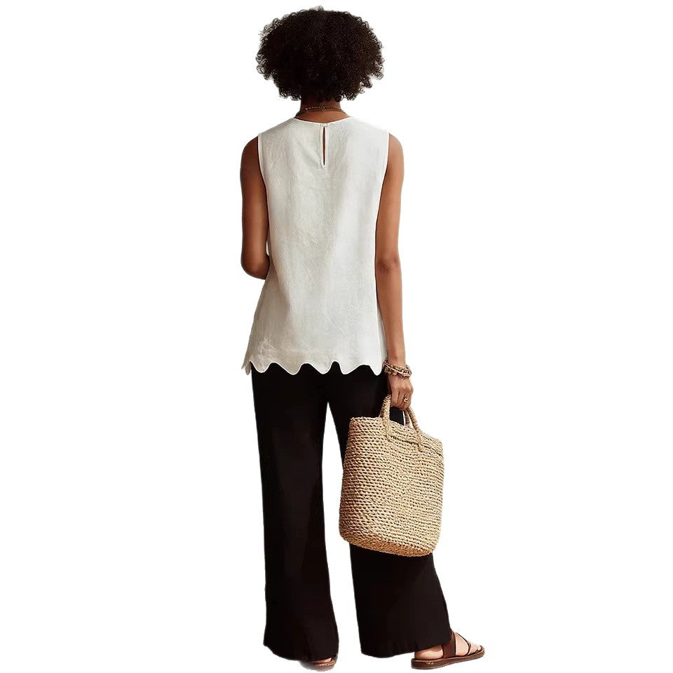 Crew-neck Sleeveless Shirt With A Wave Hem