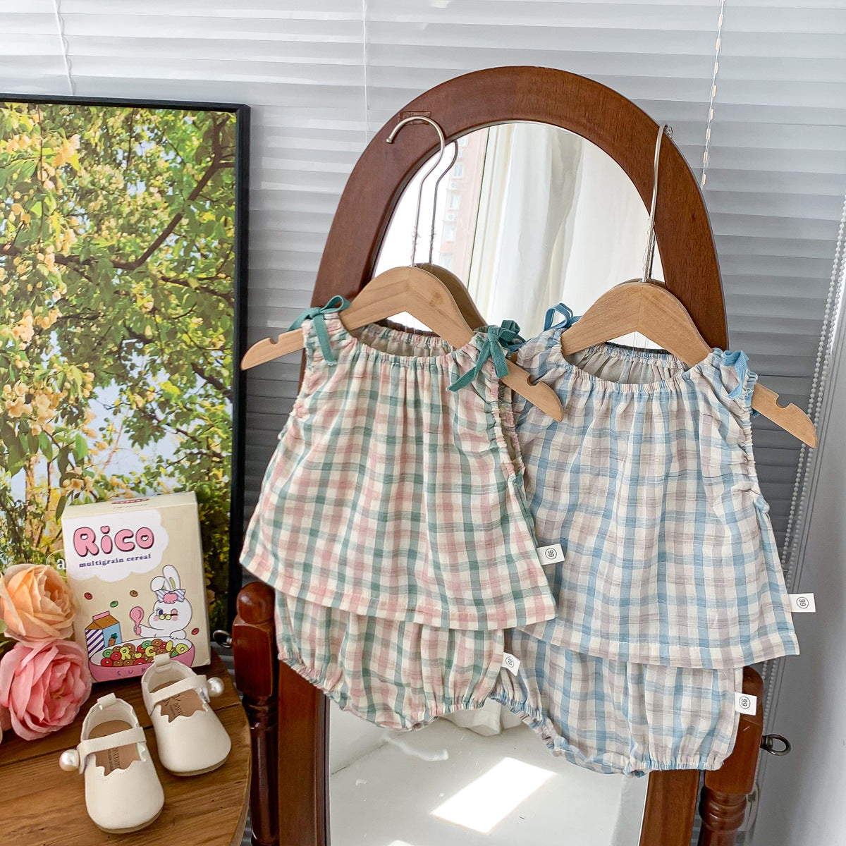 Infant Color Matching Thin Plaid Vest Shorts Set