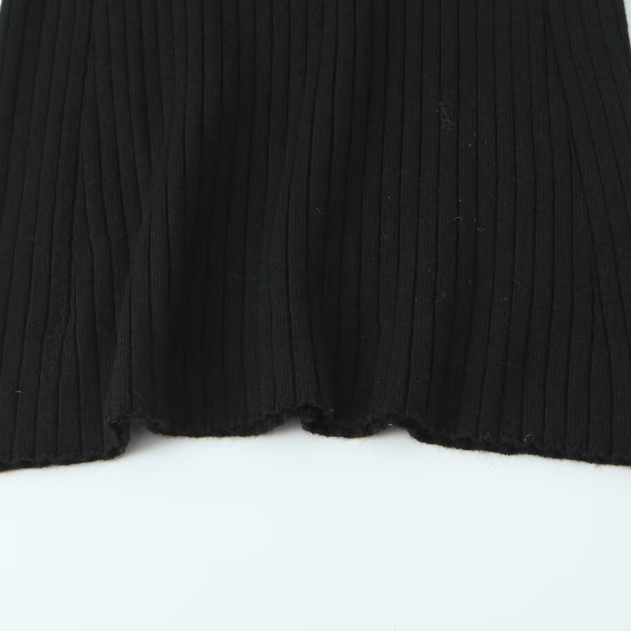 V-neck hollowed out elastic slim fit top