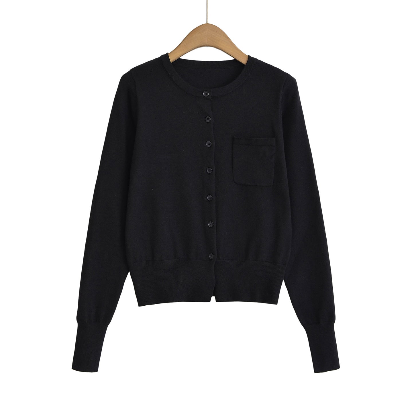 Round neck long sleeved shirt with small chest pocket