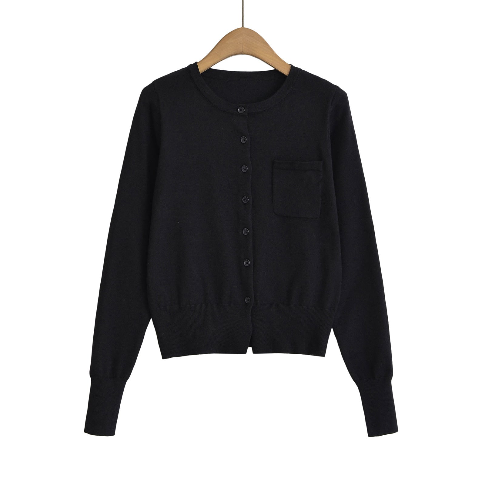 Round neck long sleeved shirt with small chest pocket