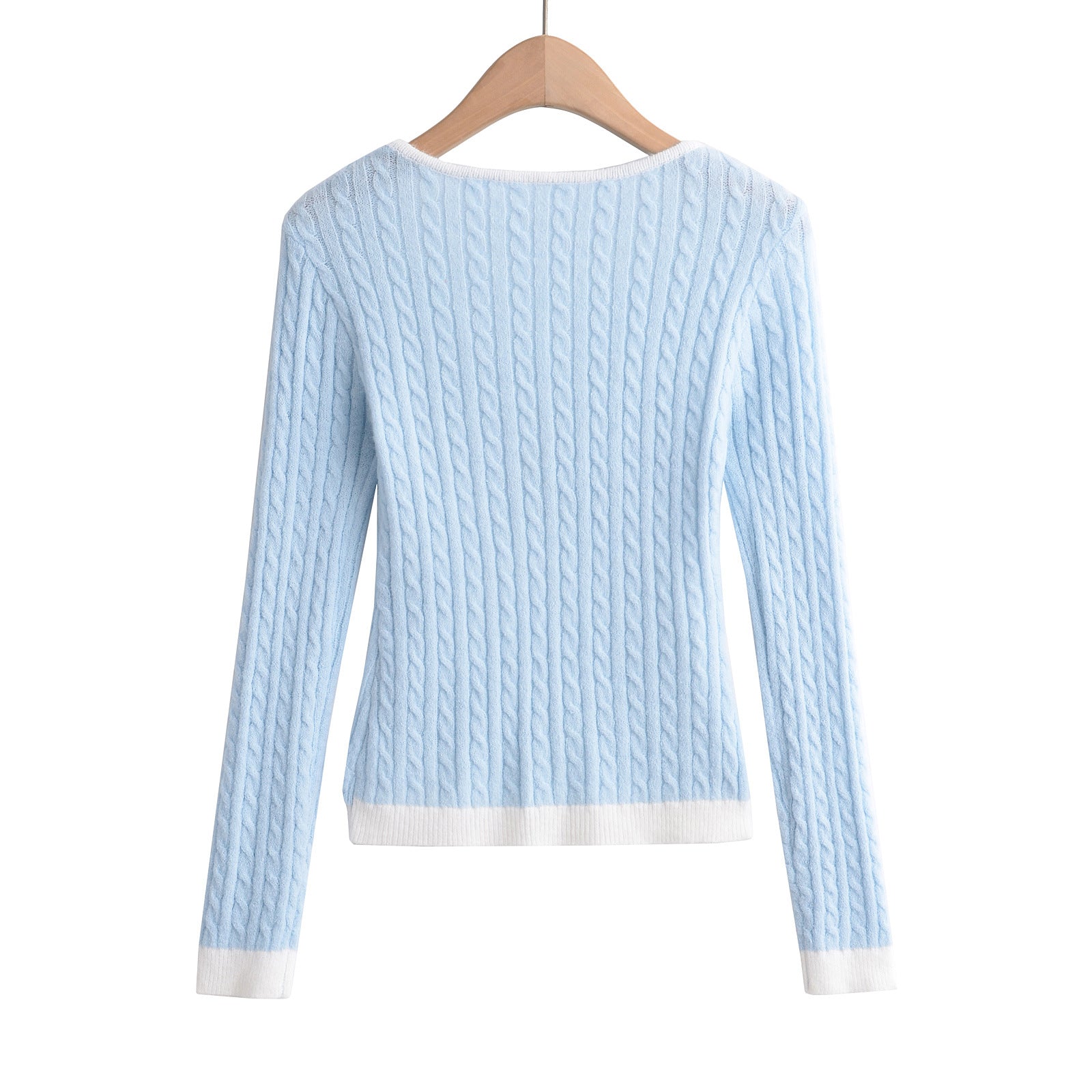 V-Neck long sleeved sweater