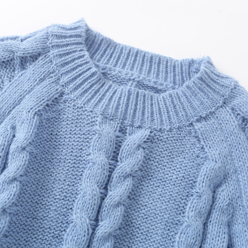 Loose fitting pullover long sleeved sweater