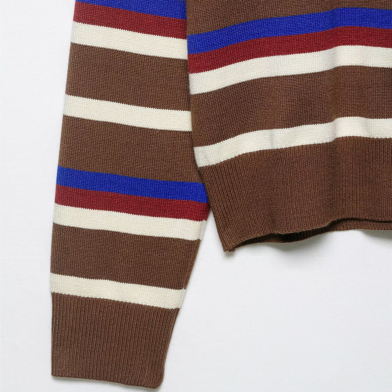 Casual versatile contrasting polo collar knit sweater