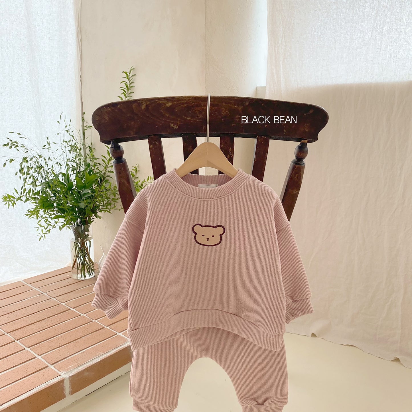 Autumn Style Children's Embroidered Bear Sweater