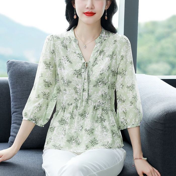 Sweet V-neck Floral Shirt Womens Summer New Stylish Design