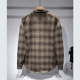 Men's Fashionable Lapel Casual Plaid Shirt