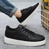 Comfortable Thick-soled Height-increasing Shoes With An Elevated Autumn Vibe